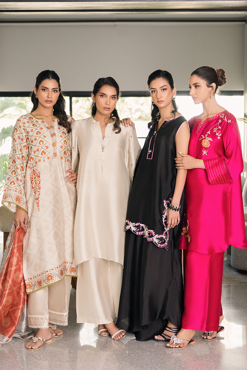 Deepak Perwani | Eid Edit 25 | Kut330 - by - Libasekhas UK - Registered Vendor of : Deepak Perwani - 100% Original Designer Dresss