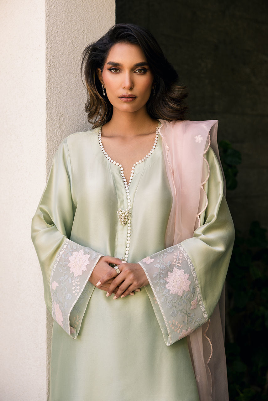Deepak Perwani | Eid Edit 25 | Kut329 - by - Libasekhas UK - Registered Vendor of : Deepak Perwani - 100% Original Designer Dresss