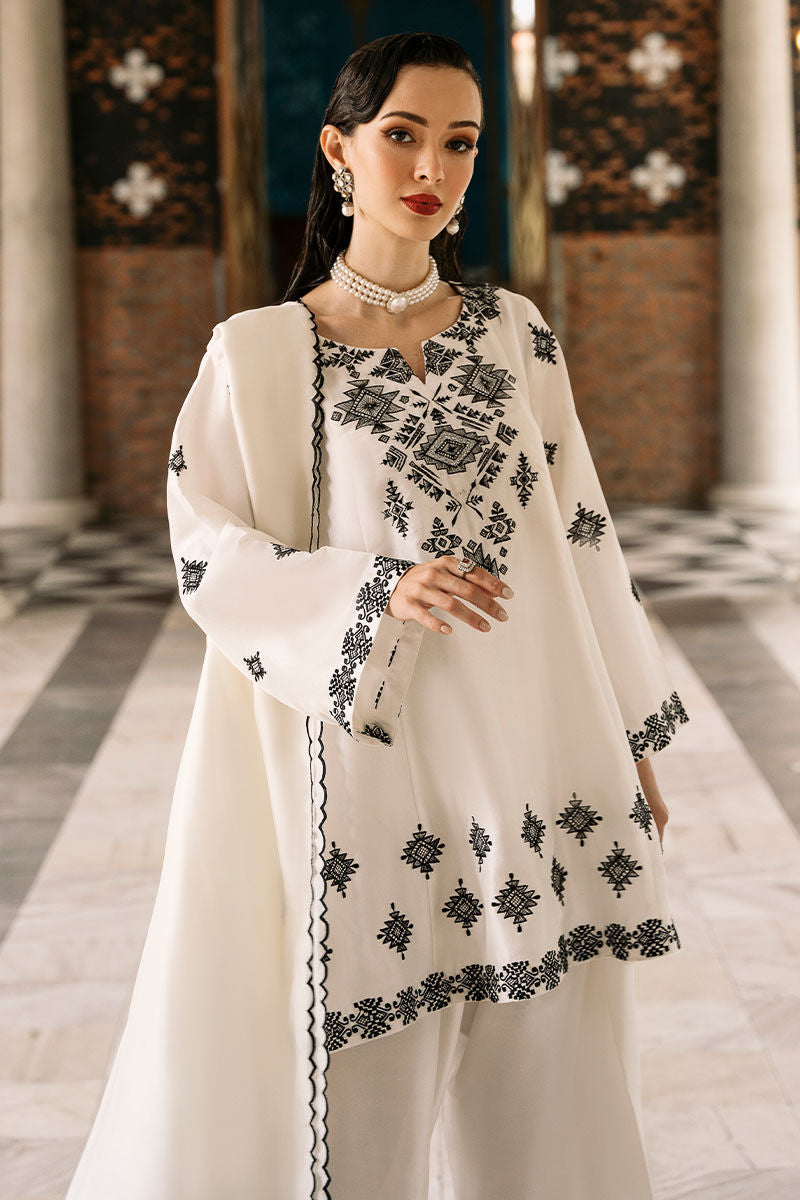 Ansab Jahangir | Luxe Pret Signature | Snowstorm - by - Libasekhas UK - Registered Vendor of : Ansab Jahangir - 100% Original Designer Dresss