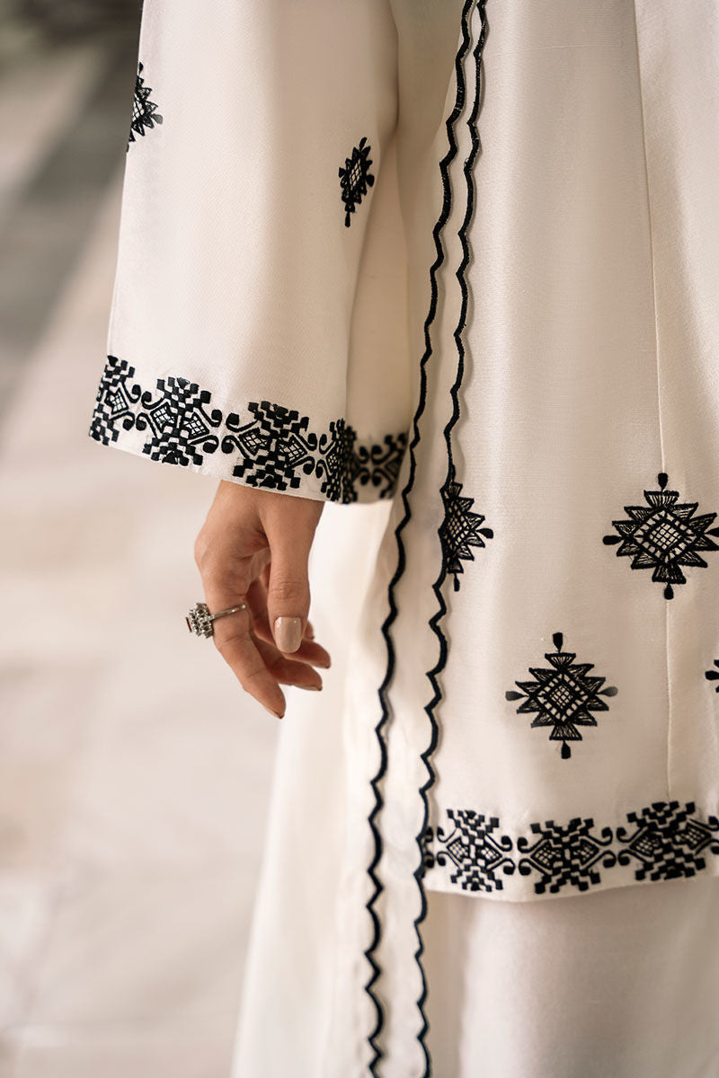 Ansab Jahangir | Luxe Pret Signature | Snowstorm - by - Libasekhas UK - Registered Vendor of : Ansab Jahangir - 100% Original Designer Dresss