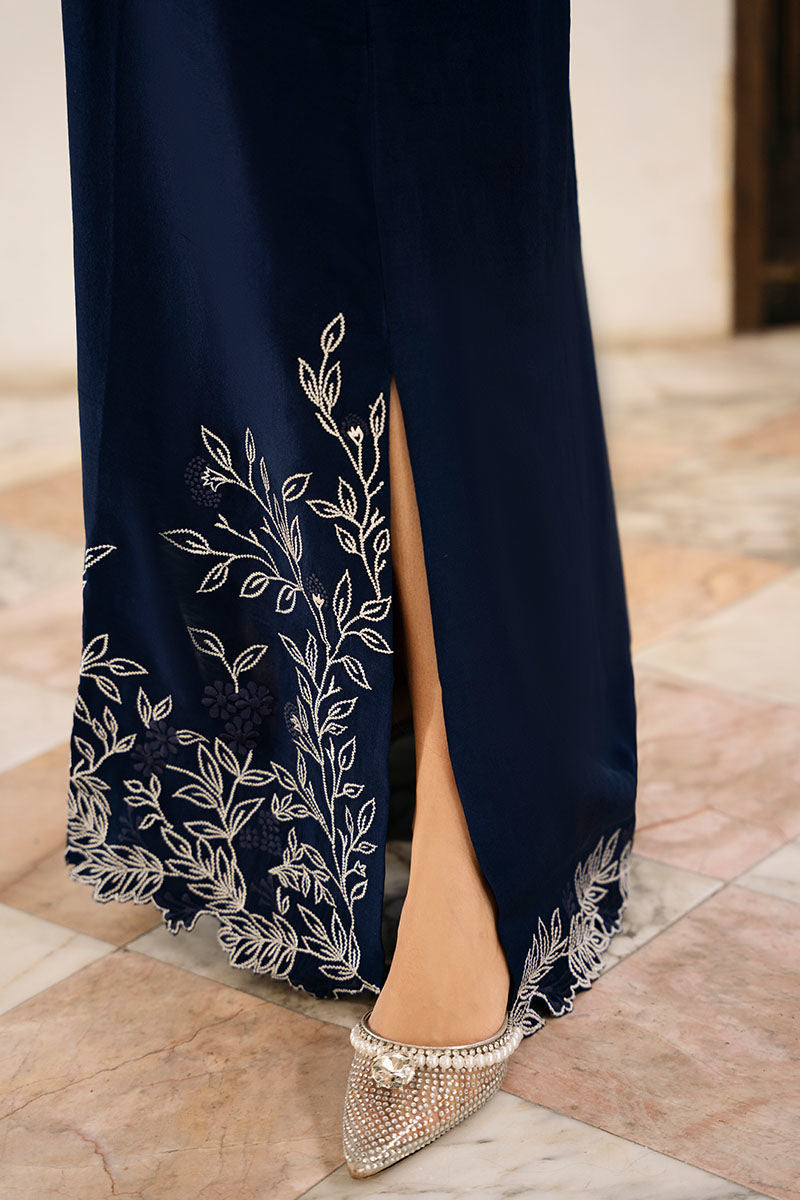 Ansab Jahangir | Luxe Pret Signature | Swan River - by - Libasekhas UK - Registered Vendor of : Ansab Jahangir - 100% Original Designer Dresss
