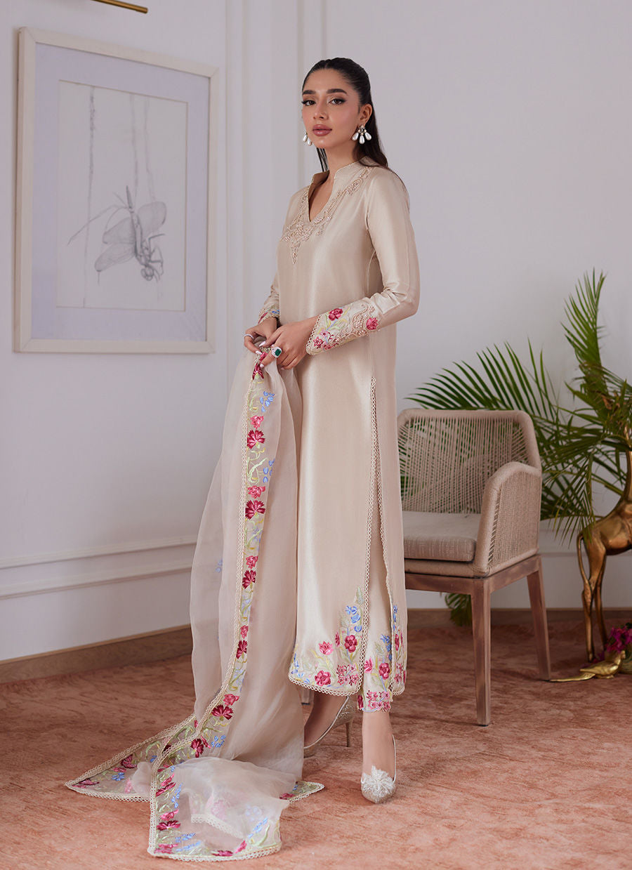 Farah Talib Aziz | Luna Eid Collection 24 | LIARA SAND - by - Libasekhas UK - Registered Vendor of : Farah Talib Aziz - 100% Original Designer Dresss