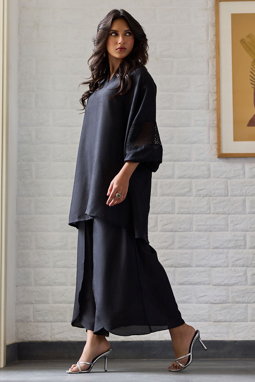 Deepak Perwani | Nazia Eid Edit 26 | Noir - by Libasekhas UK - Registered Vendor of : Deepak Perwani - 100% Original Designer Dress
