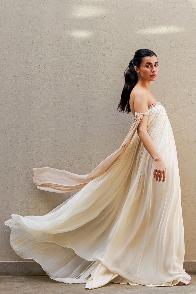 Ansab Jahangir | Resort 26 | Calypso - by Libasekhas UK - Registered Vendor of : Ansab Jahangir - 100% Original Designer Dress