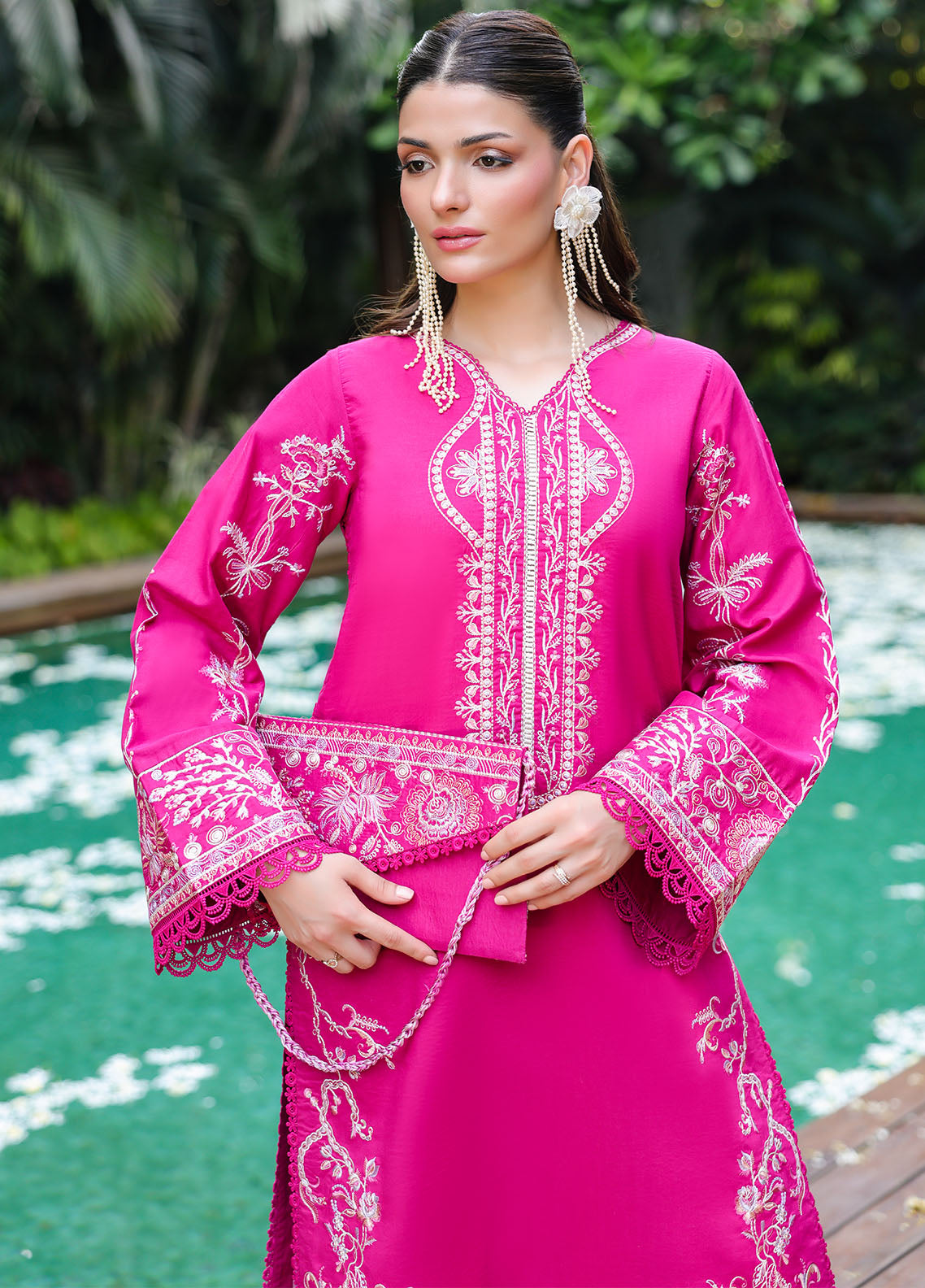 Sahane | Lovent Embroidered Pret 25 | ME23007 Seraph - by - Libasekhas UK - Registered Vendor of : Sahane - 100% Original Designer Dresss