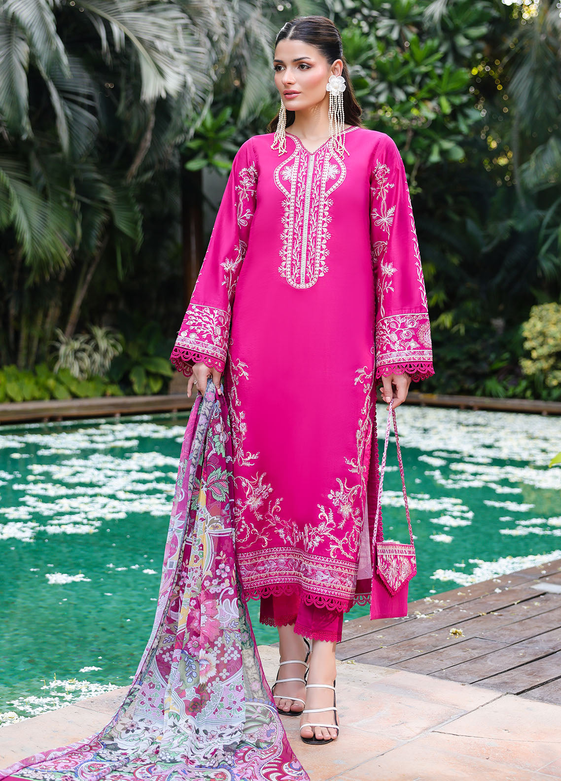 Sahane | Lovent Embroidered Pret 25 | ME23007 Seraph - by - Libasekhas UK - Registered Vendor of : Sahane - 100% Original Designer Dresss