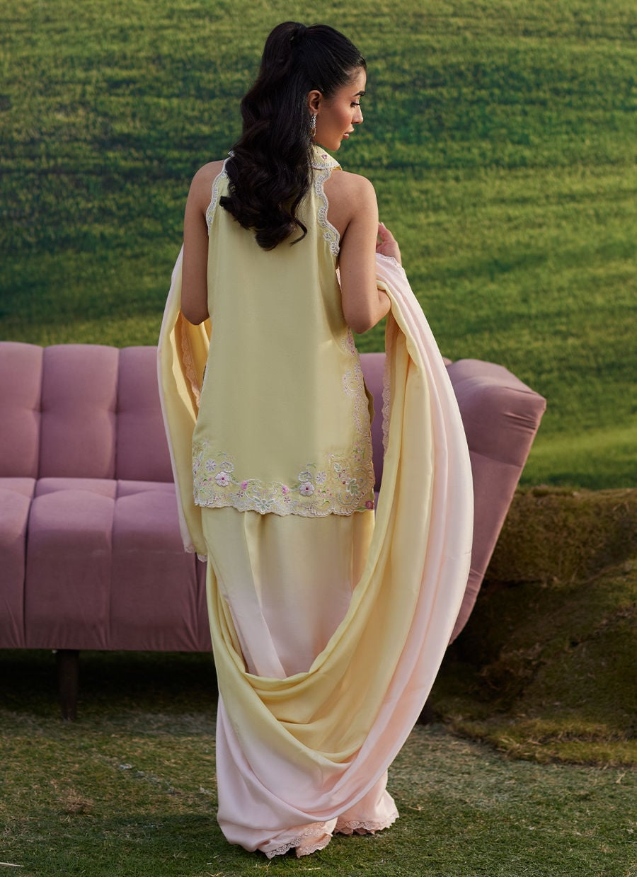 Farah Talib Aziz | Luna Eid 26 | Esma Sari - by Libasekhas UK - Registered Vendor of : Farah Talib Aziz - 100% Original Designer Dress