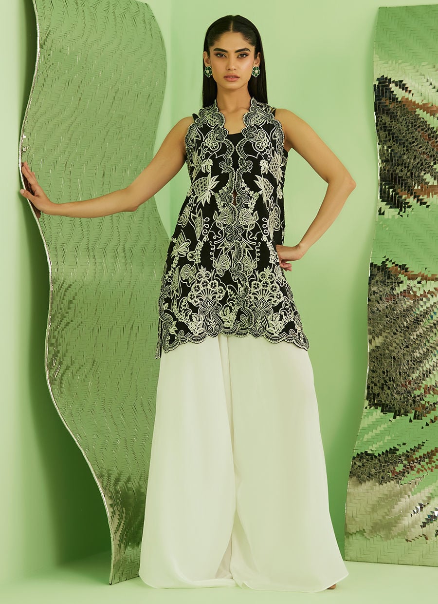 Farah Talib Aziz | Veya A Draped Capsule | Raiya Jacket (B) - by Libasekhas UK - Registered Vendor of : Farah Talib Aziz - 100% Original Designer Dress