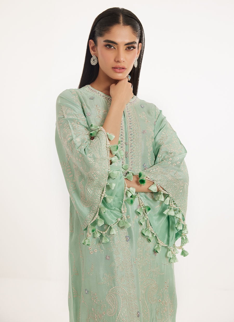Farah Talib Aziz | Veya A Draped Capsule | Lamia Kaftan - by Libasekhas UK - Registered Vendor of : Farah Talib Aziz - 100% Original Designer Dress