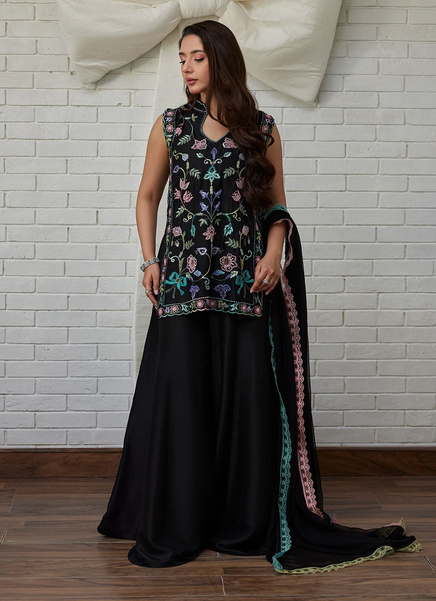 Farah Talib Aziz | Tara Luxe Eid 26 | Anvika - by Libasekhas UK - Registered Vendor of : Farah Talib Aziz - 100% Original Designer Dress