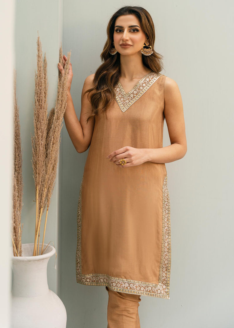 Daud Abbas | Formals Collection | Hania - by - Libasekhas UK - Registered Vendor of : Daud Abbas - 100% Original Designer Dresss