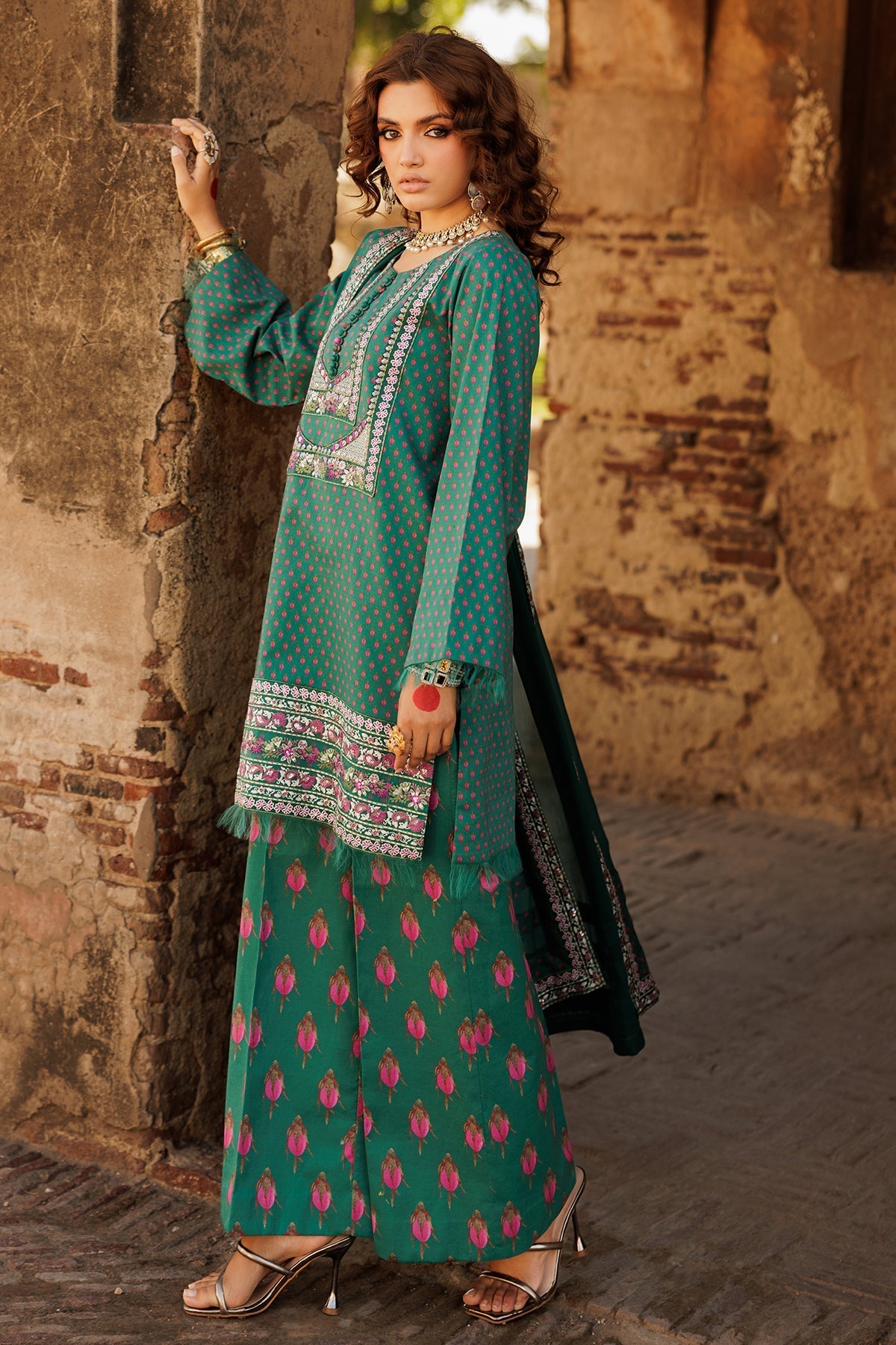 Charizma | Niche Eid Edit | CNP-5-35A - by - Libasekhas UK - Registered Vendor of : Charizma - 100% Original Designer Dresss