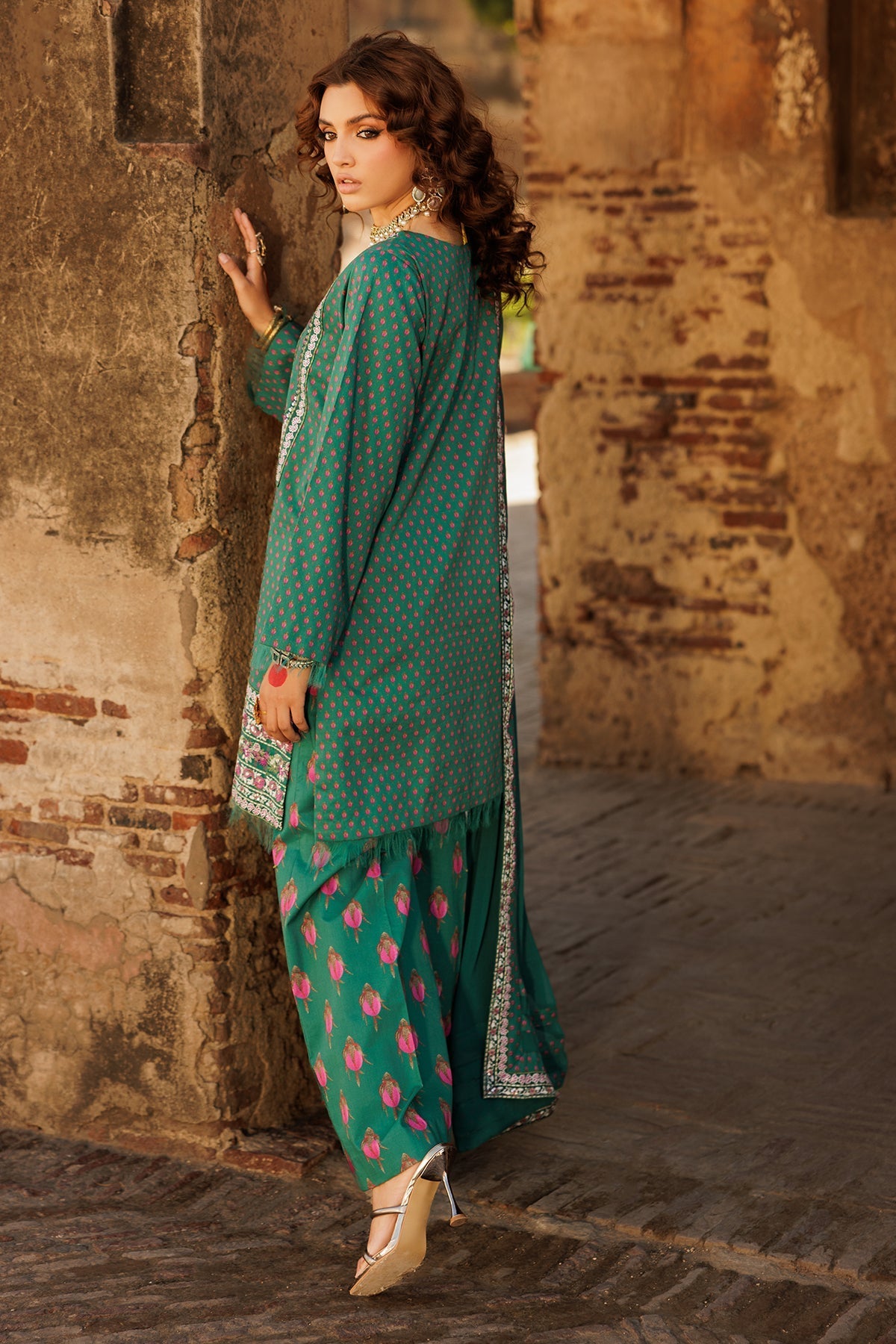 Charizma | Niche Eid Edit | CNP-5-35A - by - Libasekhas UK - Registered Vendor of : Charizma - 100% Original Designer Dresss