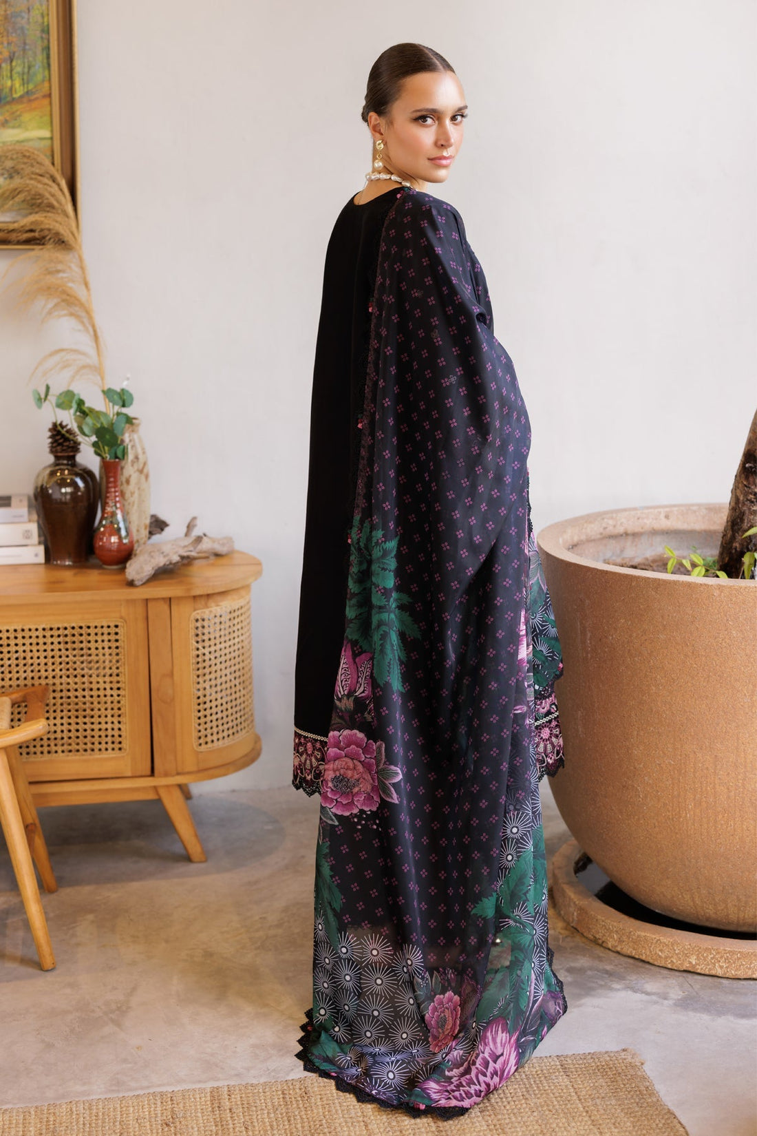 Xenia Formals | Luxury Lawn 25 | ZITA - by - Libasekhas UK - Registered Vendor of : Xenia Formals - 100% Original Designer Dresss