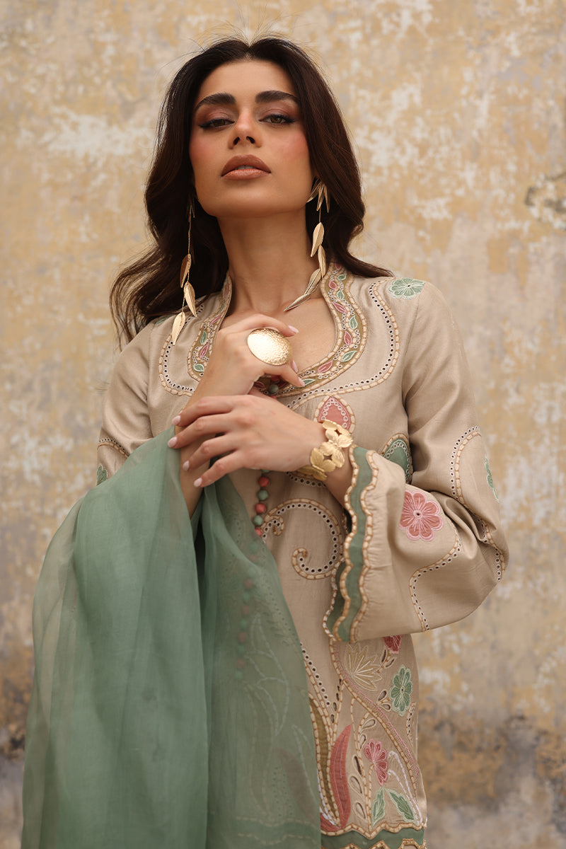 Wardha Saleem | Zimal Luxury Eid Edit 26 | Nazain - by Libasekhas UK - Registered Vendor of : Wardha Saleem - 100% Original Designer Dress