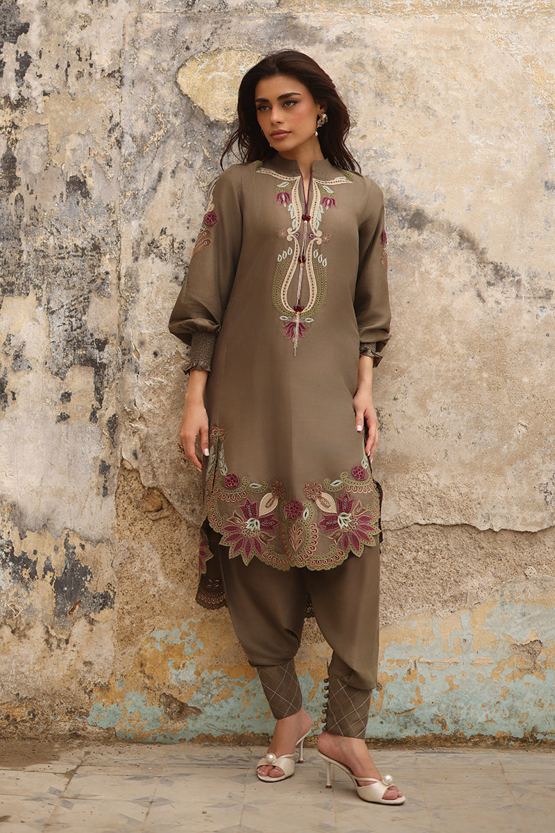 Wardha Saleem | Zimal Luxury Eid Edit 26 | Afsaneh - by Libasekhas UK - Registered Vendor of : Wardha Saleem - 100% Original Designer Dress