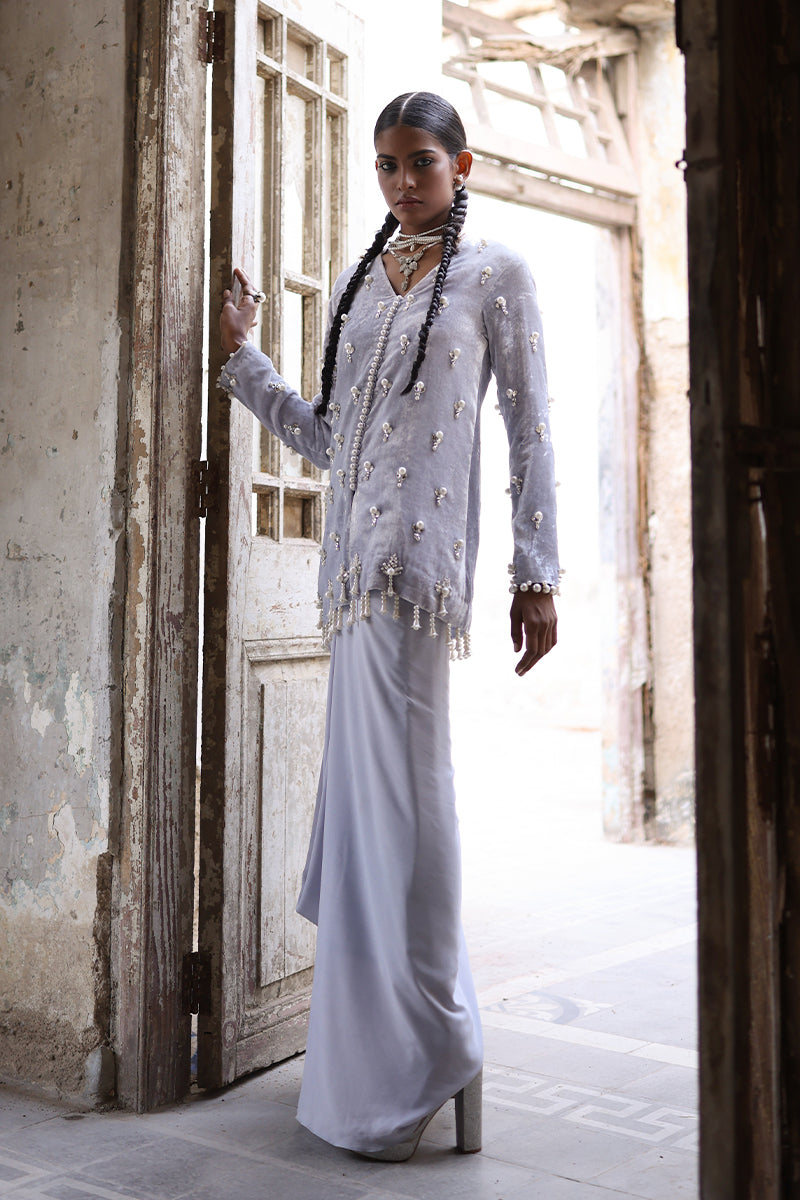 Wardha Saleem | Pure Velvet 25 | Afra - by Libasekhas UK - Registered Vendor of : Wardha Saleem - 100% Original Designer Dress