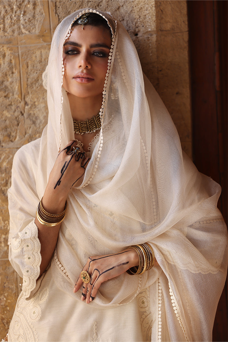 Wardha Saleem | Aari Collection 26 | Roha - by Libasekhas UK - Registered Vendor of : Wardha Saleem - 100% Original Designer Dress