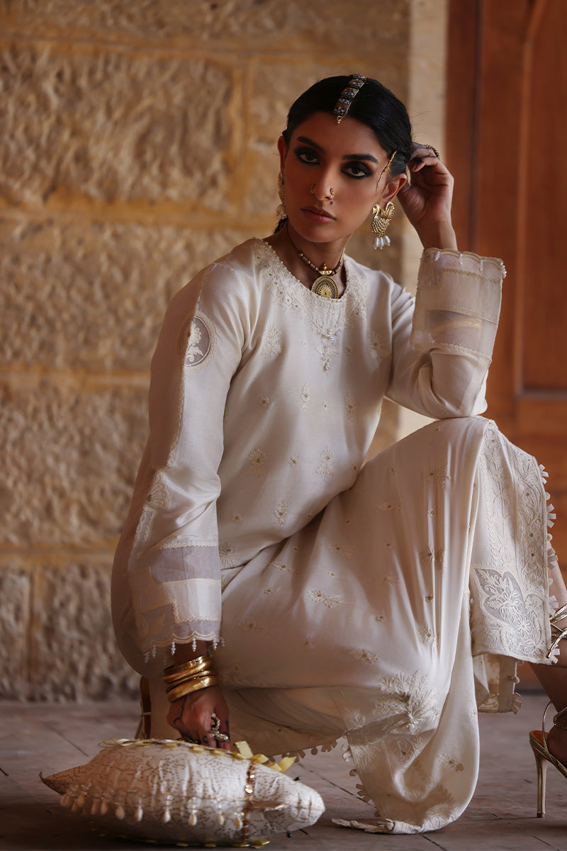 Wardha Saleem | Aari Collection 26 | Mushq - by Libasekhas UK - Registered Vendor of : Wardha Saleem - 100% Original Designer Dress