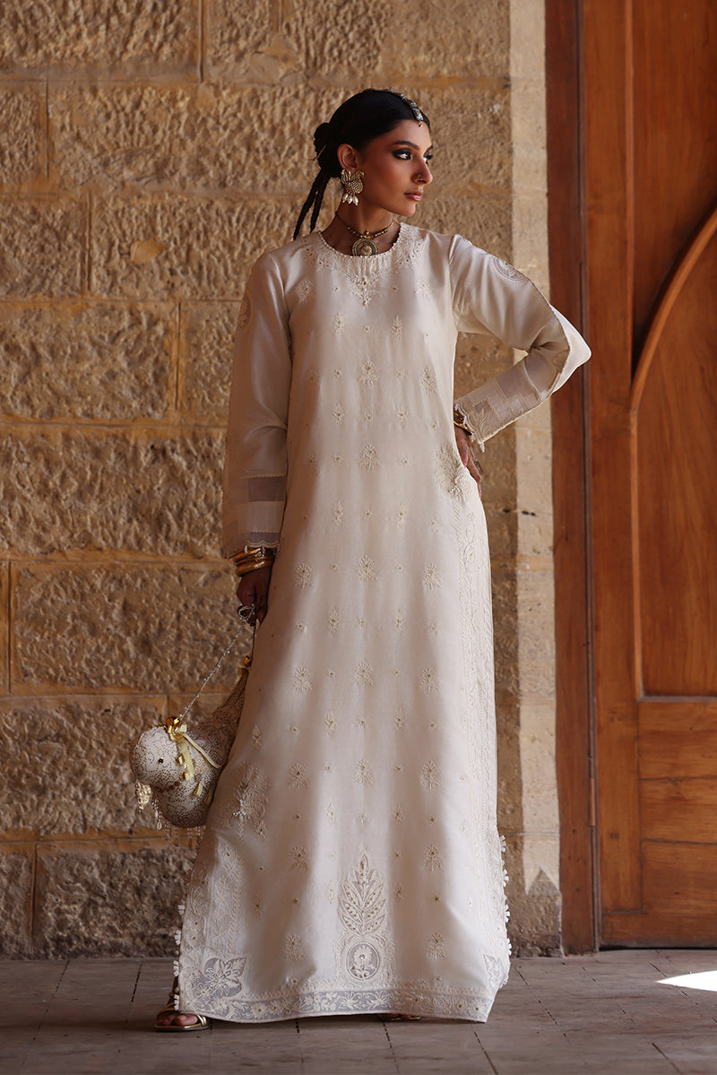 Wardha Saleem | Aari Collection 26 | Mushq - by Libasekhas UK - Registered Vendor of : Wardha Saleem - 100% Original Designer Dress