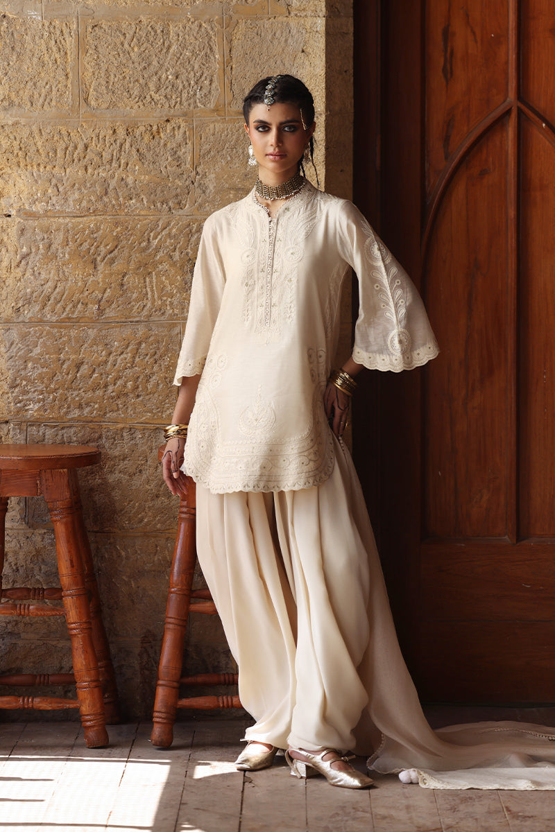 Wardha Saleem | Aari Collection 26 | Motia - by Libasekhas UK - Registered Vendor of : Wardha Saleem - 100% Original Designer Dress