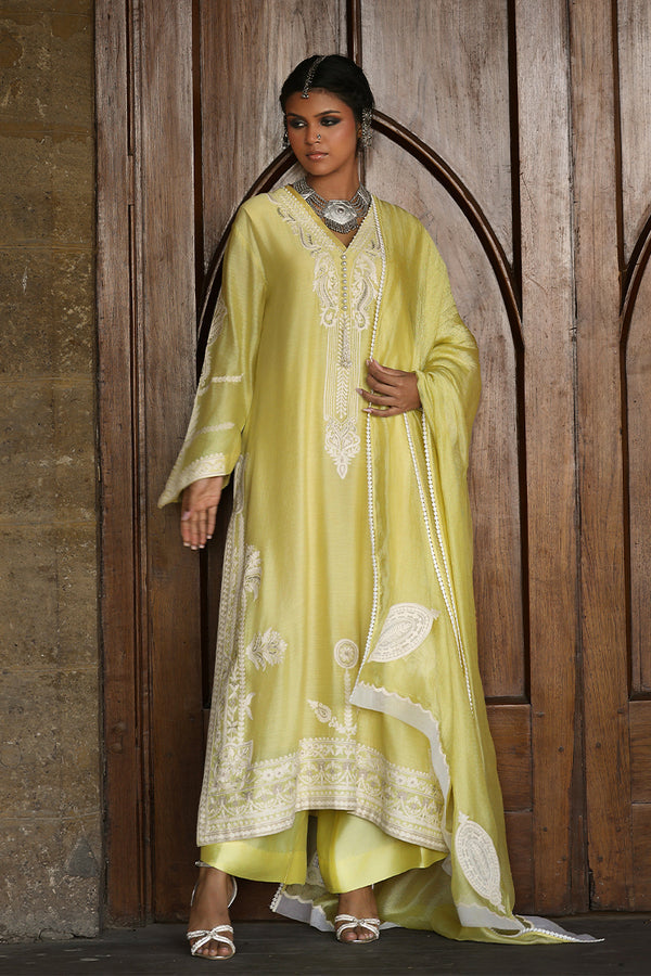 Wardha Saleem | Aari Collection |  Mahveen - by Libasekhas UK - Registered Vendor of : Wardha Saleem - 100% Original Designer Dress