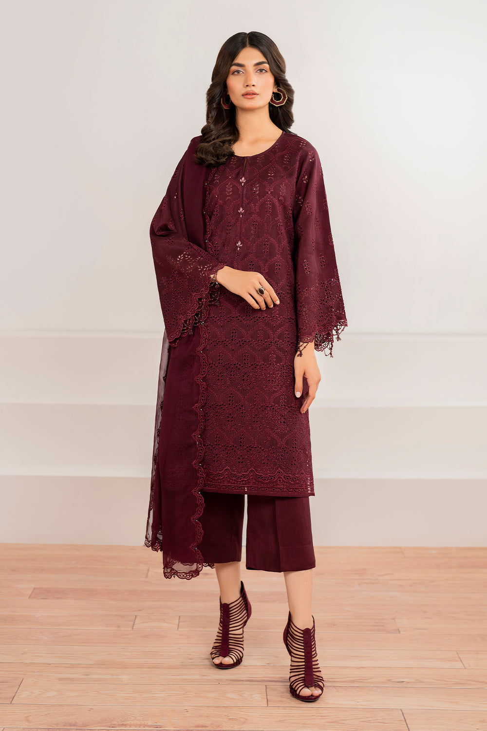 Baroque | Formals Collection | EMBROIDERED CHIFFON UF-690 - by Libasekhas UK - Registered Vendor of : Baroque - 100% Original Designer Dress