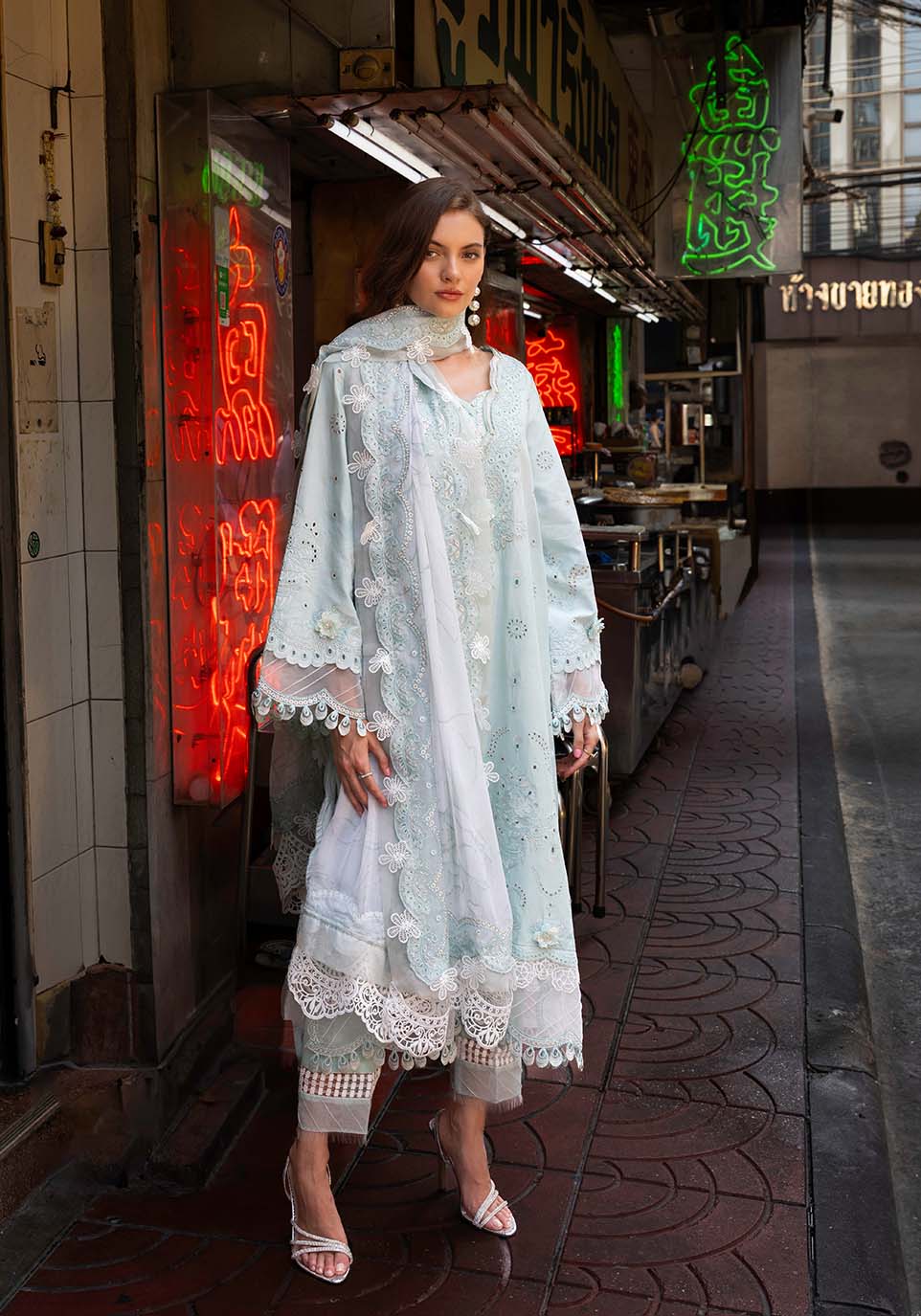 Zarqash | Luxury Lawn 25 | ZQLU 004 CECILY - by - Libasekhas UK - Registered Vendor of : Zarqash - 100% Original Designer Dresss