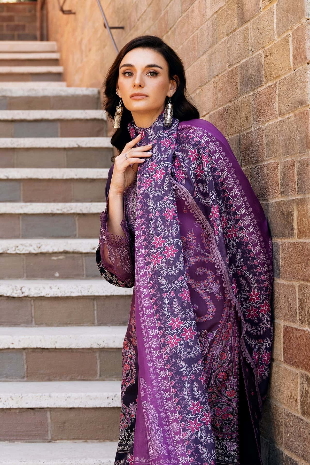Afrozeh | Damask The Holiday Edit 25 | Azrina A - by - Libasekhas UK - Registered Vendor of : Afrozeh - 100% Original Designer Dresss