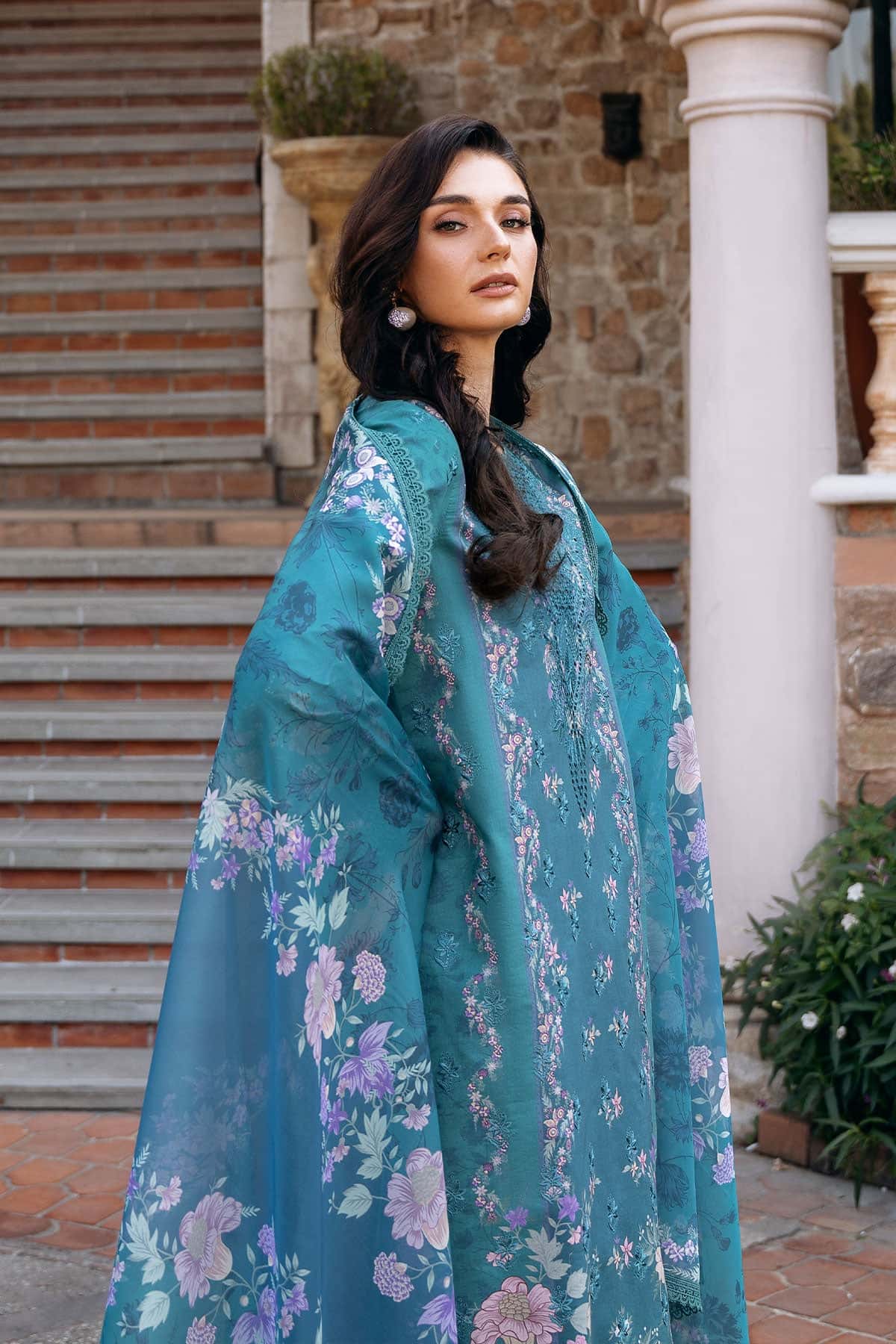 Afrozeh | Damask The Holiday Edit 25 | Eden A - by - Libasekhas UK - Registered Vendor of : Afrozeh - 100% Original Designer Dresss