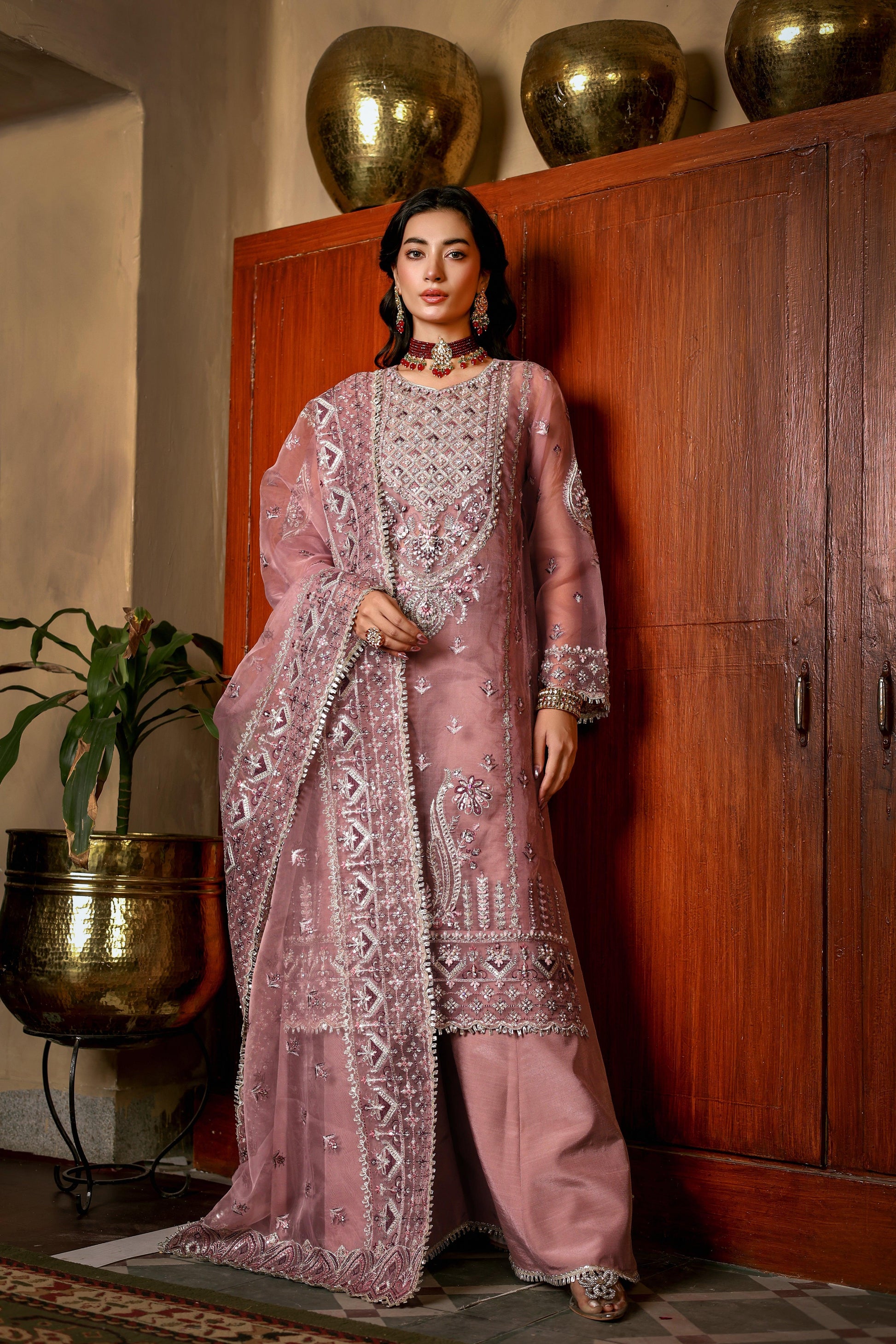 Imran Ramzan | Rubaru | Maahru - by - Libasekhas UK - Registered Vendor of : Imran Ramzan - 100% Original Designer Dresss