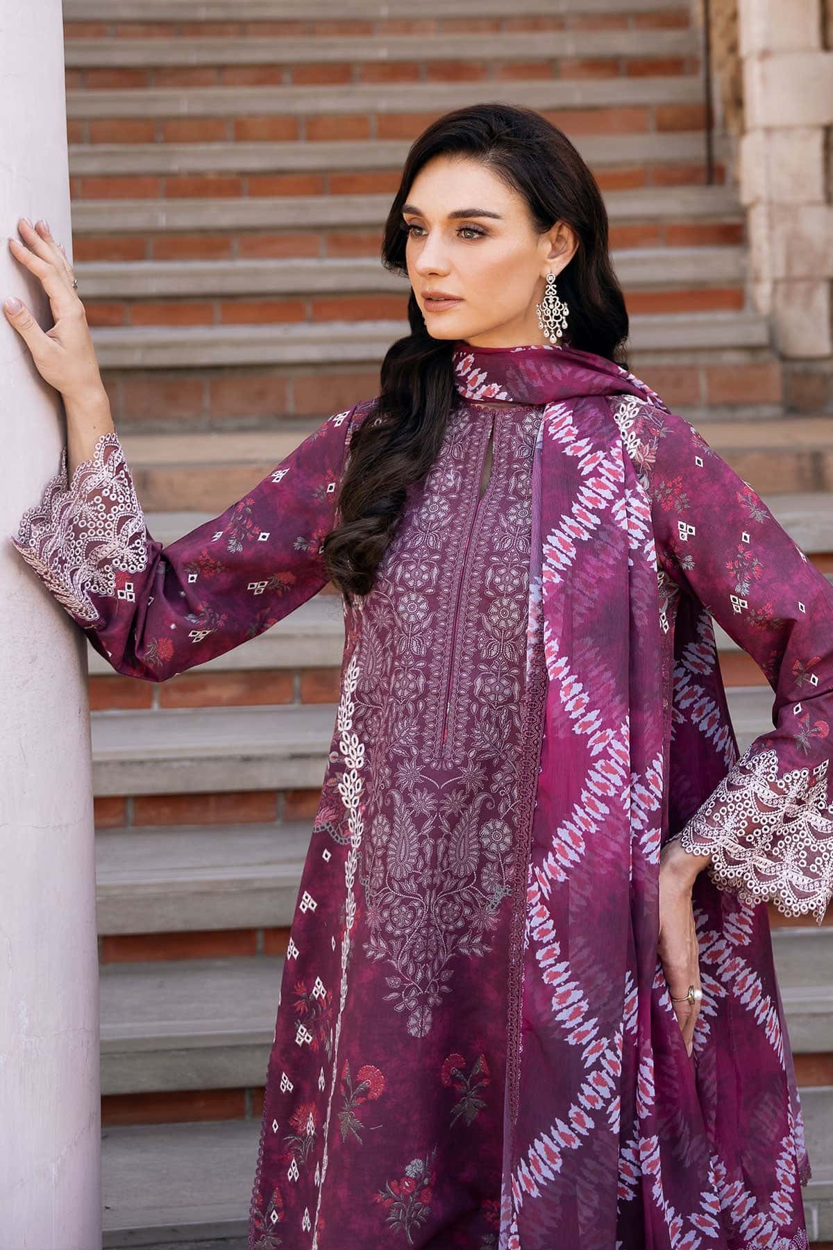 Afrozeh | Damask The Holiday Edit 25 | Anisa A - by - Libasekhas UK - Registered Vendor of : Afrozeh - 100% Original Designer Dresss