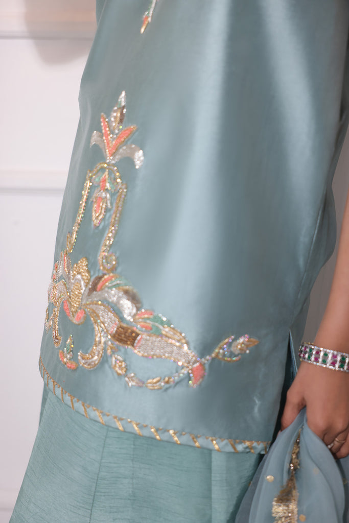 Sammy K | Riwayat Luxe | Chamak Damak - by Libasekhas UK - Registered Vendor of : Sammy K - 100% Original Designer Dress