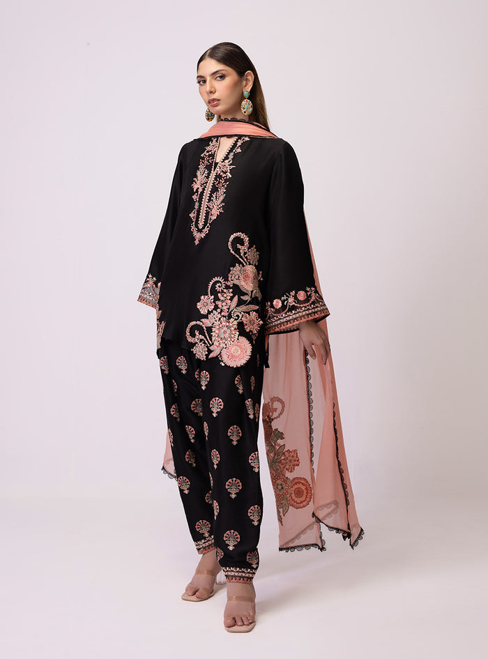 Zainab Chottani | Luxe Edit 25 | Nurah - by Libasekhas UK - Registered Vendor of : Zainab Chottani - 100% Original Designer Dress