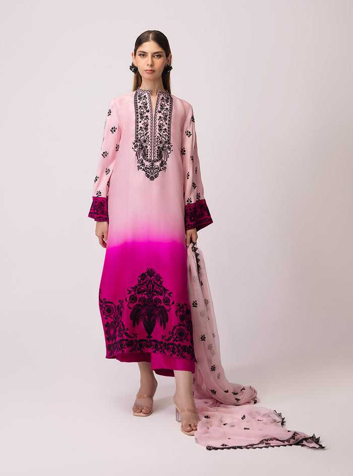 Zainab Chottani | Luxe Edit 25 | Mayah - by Libasekhas UK - Registered Vendor of : Zainab Chottani - 100% Original Designer Dress
