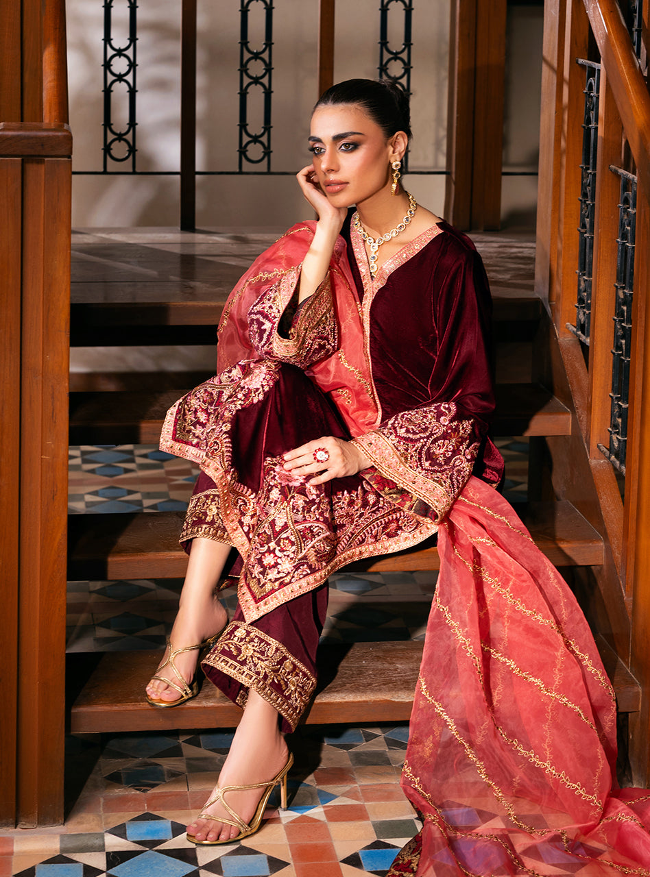 Zainab Chottani | Velvet 25 | Aima - by Libasekhas UK - Registered Vendor of : Zainab Chottani - 100% Original Designer Dress
