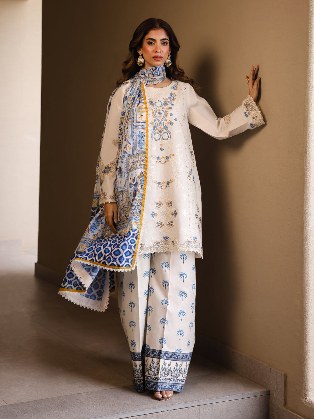 Faiza Faisal | Marine Luxury Lawn 25 | MIRHA - Ladies Clothes -  Libasekhas