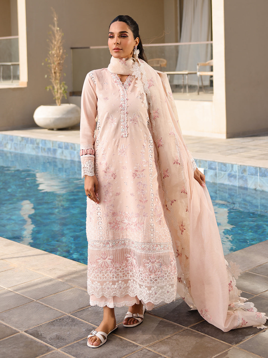 Faiza Faisal | Marine Luxury Lawn 25 | MARIA - Ladies Clothes -  Libasekhas