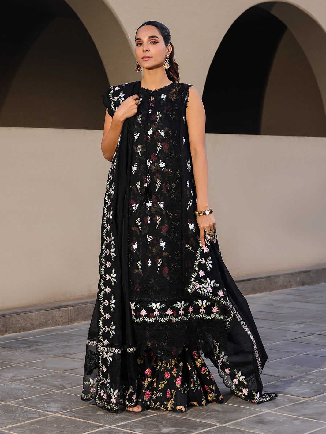 Faiza Faisal | Marine Luxury Lawn 25 | ELVA - Ladies Clothes -  Libasekhas