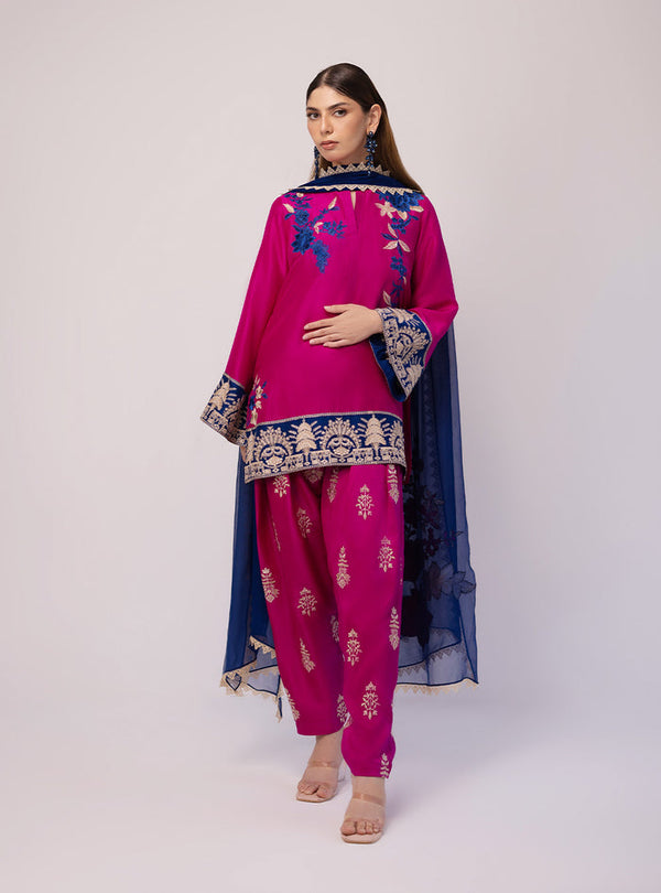 Zainab Chottani | Luxe Edit 25 | Lamya - by Libasekhas UK - Registered Vendor of : Zainab Chottani - 100% Original Designer Dress