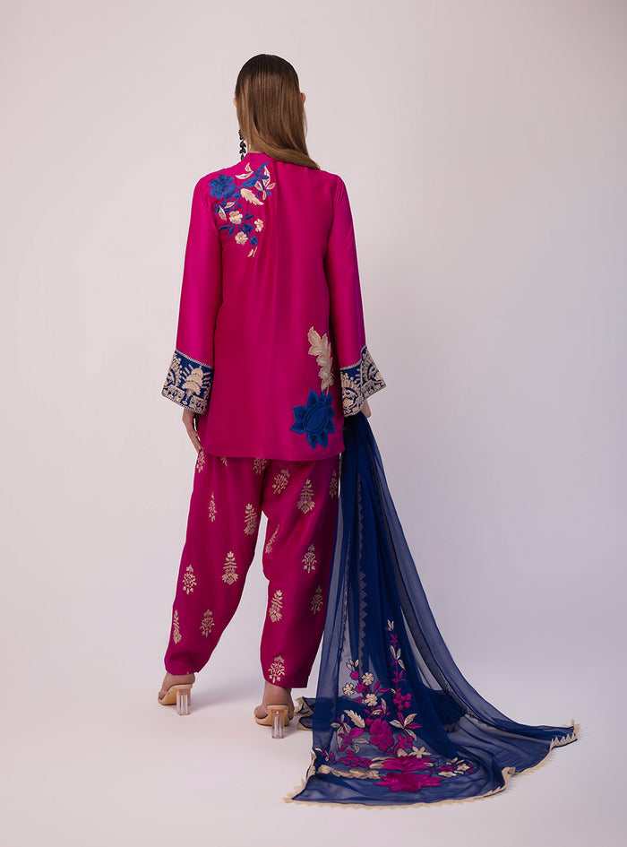 Zainab Chottani | Luxe Edit 25 | Lamya - by Libasekhas UK - Registered Vendor of : Zainab Chottani - 100% Original Designer Dress