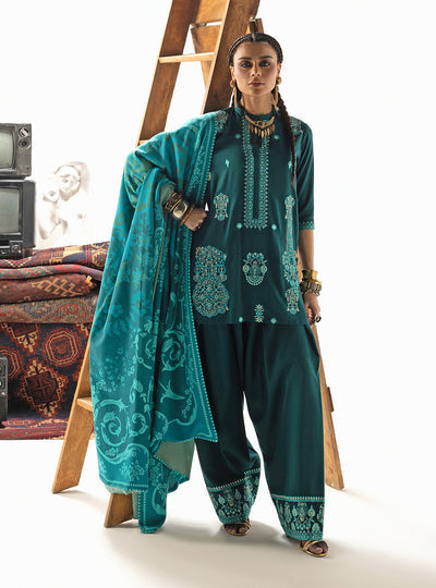 Zainab Chottani | Winter Shawl 25 | Kyana - D6 - by Libasekhas UK - Registered Vendor of : Zainab Chottani - 100% Original Designer Dress