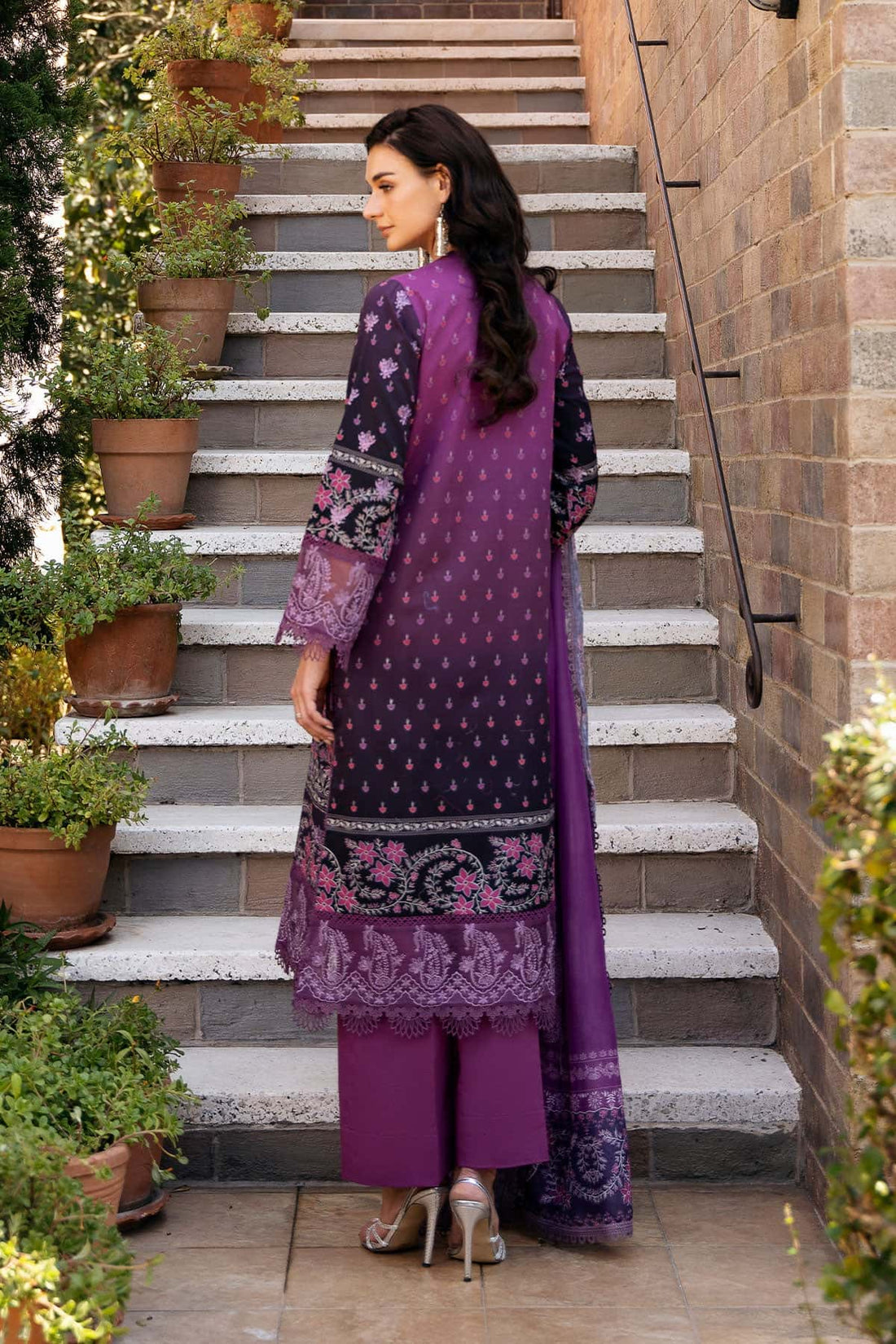 Afrozeh | Damask The Holiday Edit 25 | Azrina A - by - Libasekhas UK - Registered Vendor of : Afrozeh - 100% Original Designer Dresss