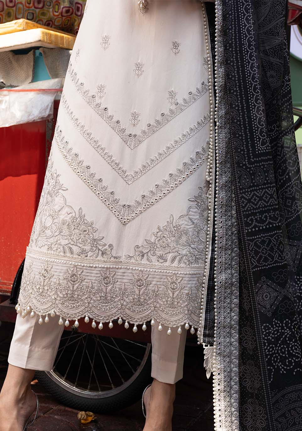 Zarqash | Luxury Lawn 25 | ZQLU 007 SIERRA - by - Libasekhas UK - Registered Vendor of : Zarqash - 100% Original Designer Dresss