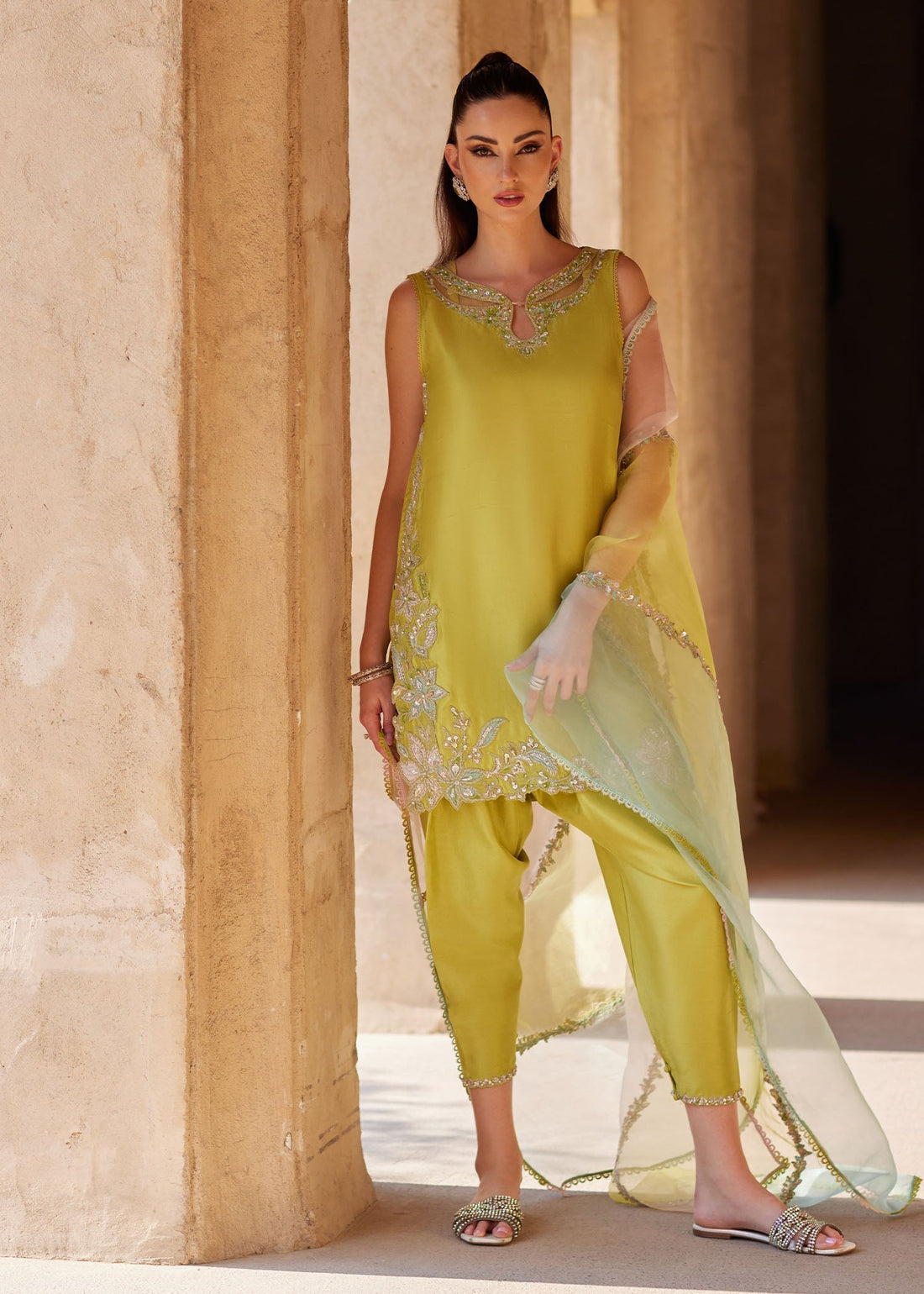 Kanwal Malik | Ghina Luxury Pret | Sia - by Libasekhas UK - Registered Vendor of : Kanwal Malik - 100% Original Designer Dress