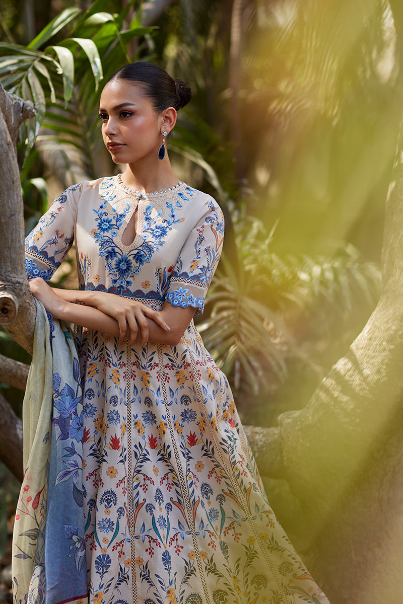 Mina Hassan | Chikankari Lawn 25 | Taara - by - Libasekhas UK - Registered Vendor of : Mina Hassan - 100% Original Designer Dresss