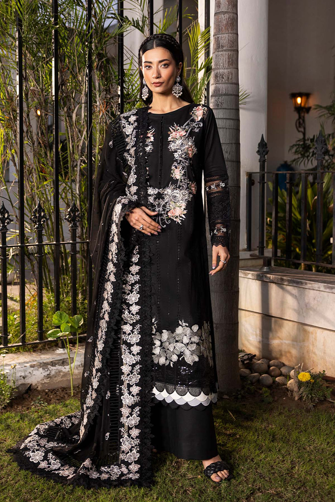Raeesa Premium | Senorita Formals | SR-008 - by Libasekhas UK - Registered Vendor of : Raeesa Premium - 100% Original Designer Dress