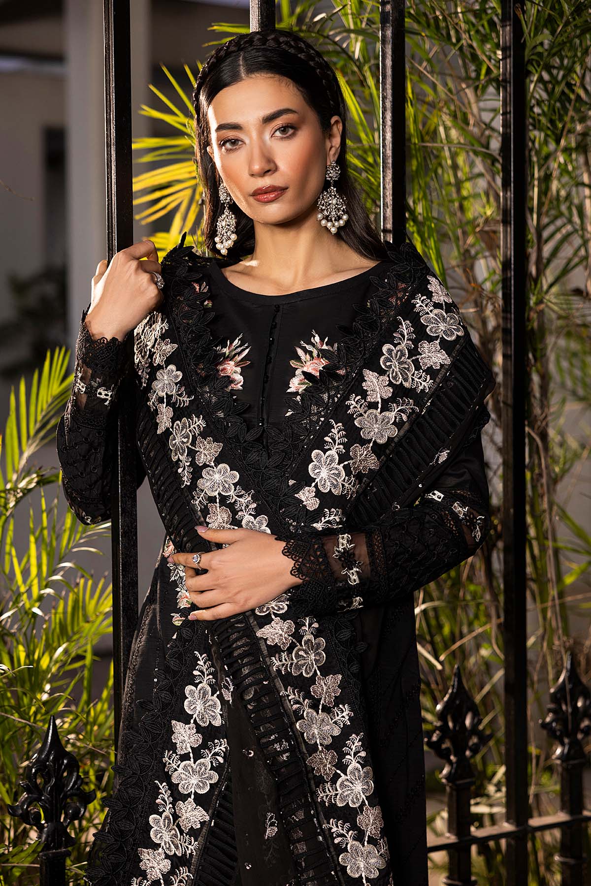 Raeesa Premium | Senorita Formals | SR-008 - by Libasekhas UK - Registered Vendor of : Raeesa Premium - 100% Original Designer Dress