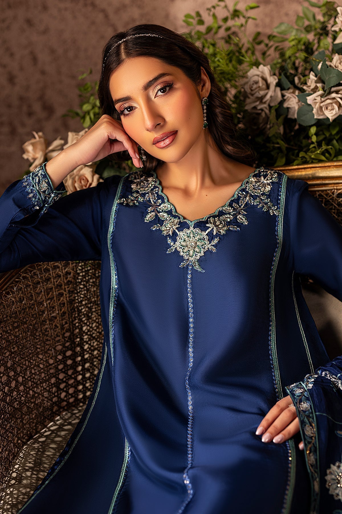 Mina Kashif | Loona Lawn 25 | Midnight - by - Libasekhas UK - Registered Vendor of : Mina Kashif - 100% Original Designer Dresss