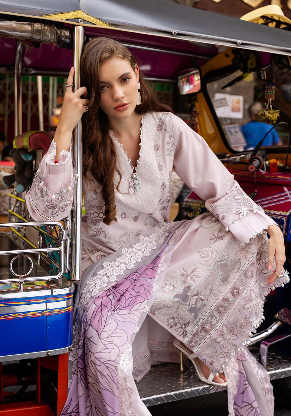 Zarqash | Luxury Lawn 25 | ZQLU 0010 ELSA - by - Libasekhas UK - Registered Vendor of : Zarqash - 100% Original Designer Dresss